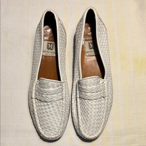 Bruno Magli Woven White Leather Penny Loafers size 7.5 fit like an 8.5 women’s